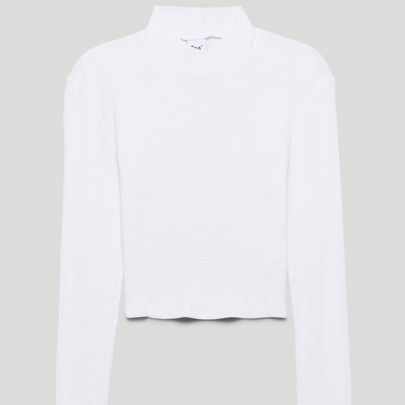 BNWT TNA cropped thermal in mirror blue - Picture 7 of 7